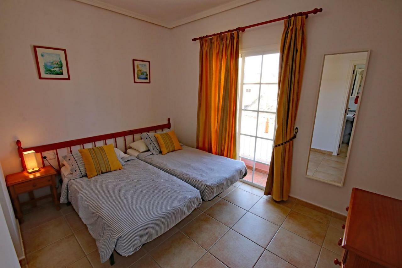 Las Dunas 2 By Rentmedano Pretty 2 Bedroom Villa, Ocean Views, Pool And Wifi El Médano Eksteriør bilde