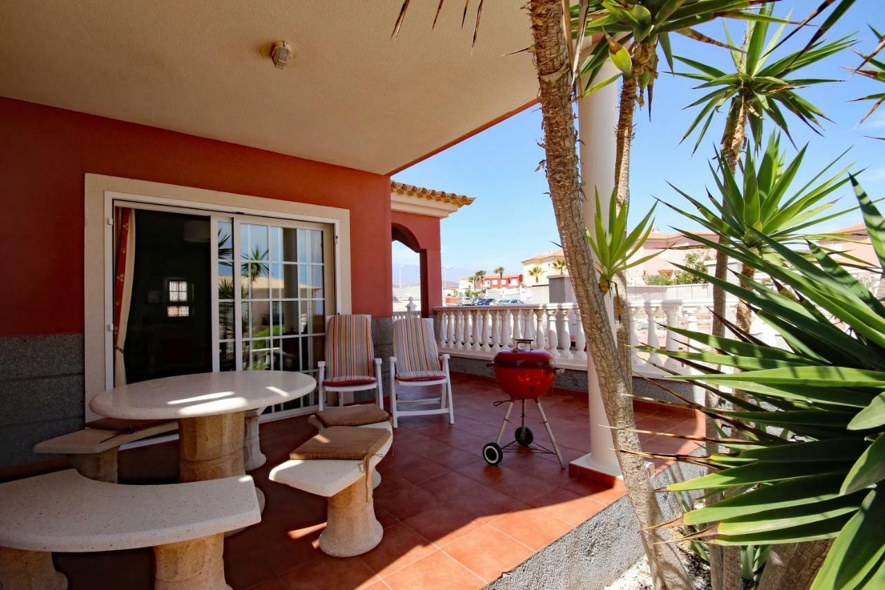 Las Dunas 2 By Rentmedano Pretty 2 Bedroom Villa, Ocean Views, Pool And Wifi El Médano Eksteriør bilde