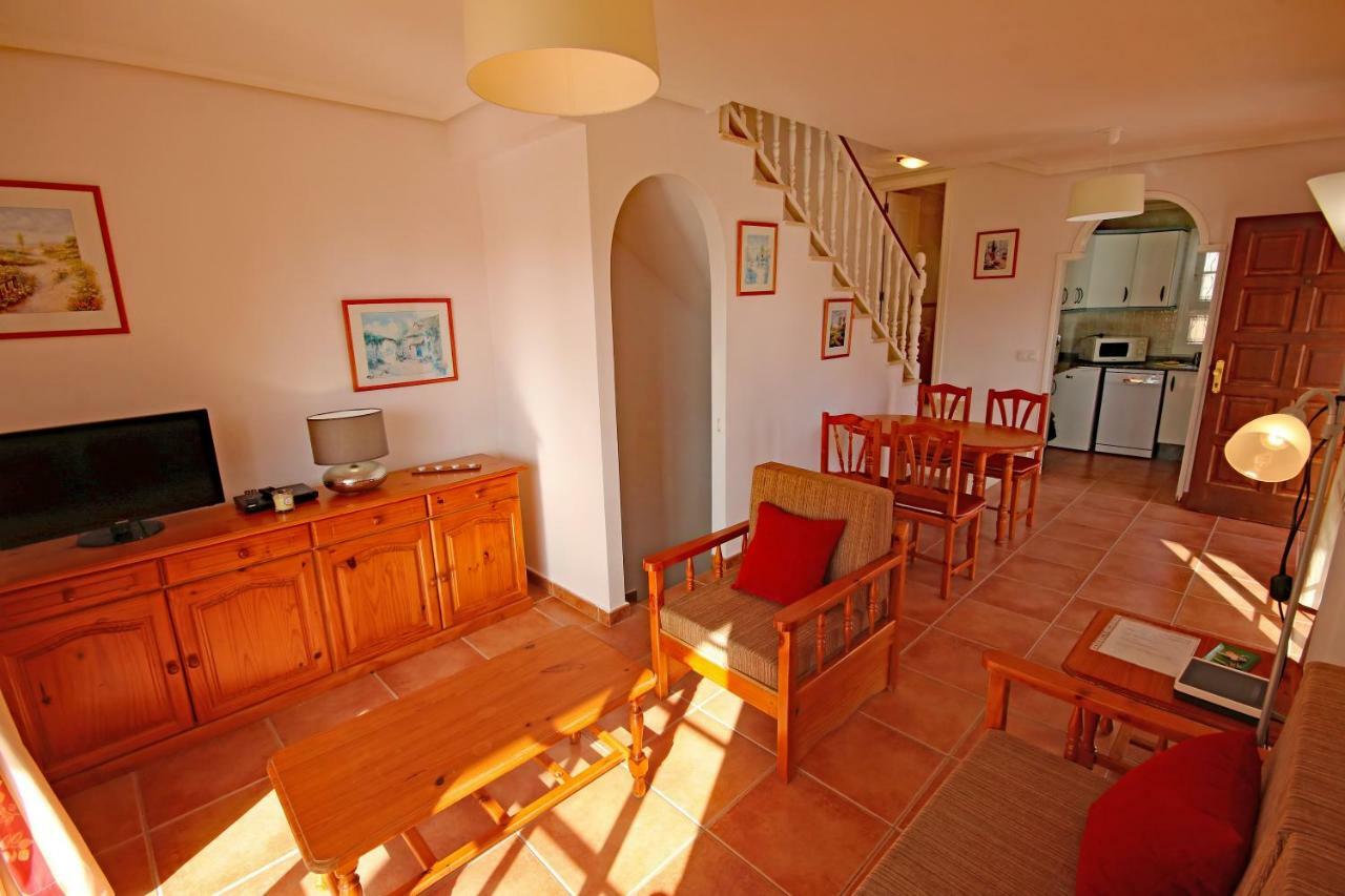 Las Dunas 2 By Rentmedano Pretty 2 Bedroom Villa, Ocean Views, Pool And Wifi El Médano Eksteriør bilde